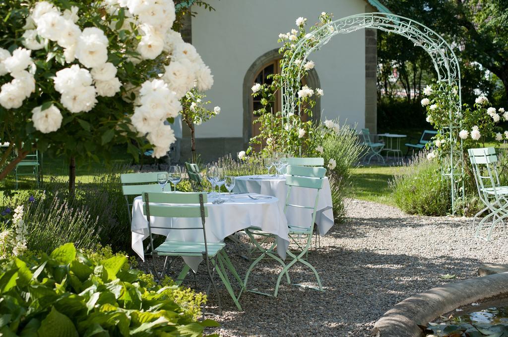 Schloss Ueberstorf - Tafeln, Tagen, Traeumen Eksteriør bilde